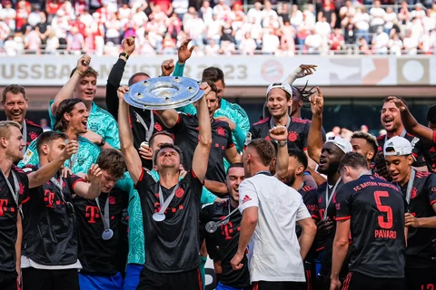 Bayern Munich lên ngôi vô địch Bundesliga mùa giải 2022-23 với 71 điểm bằng điểm với đội á quân nhưng hơn 15 bàn thắng (54 và 39). (Ảnh: Nguồn FCB.com) 