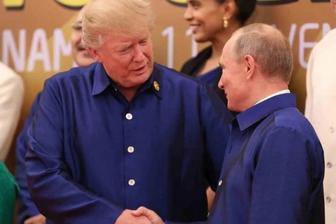 Tổng thống Mỹ Donald Trump (trái) và người đồng cấp Nga Vladimir Putin. (Nguồn: CNN)