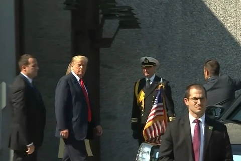Tổng thống Mỹ lên đường tới cuộc gặp thượng đỉnh với Nga. (Nguồn: Reuters)