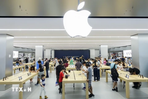 Một gian hàng của Apple ở New York, Mỹ ngày 2/8. (Nguồn: THX/ TTXVN)
