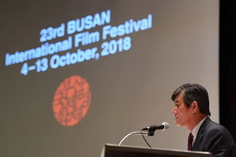 Ông Lee Yong-Kwan, Chủ tịch Ủy ban tổ chức Liên hoan phim quốc tế Busan phát biểu tại ngày khai mạc. (Nguồn: The Nation)