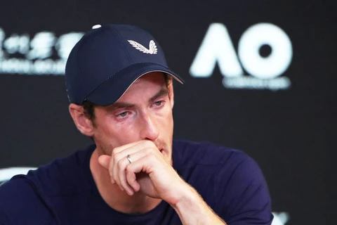 Andy Murray tuyên bố ý định giải nghệ trong nước mắt. (Nguồn: Rediff)