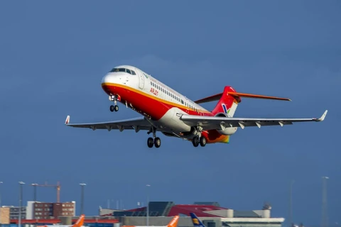 Máy bay Comac ARJ21 của Tập đoàn Máy bay Thương mại Trung Quốc. (Nguồn: Aviation International News)