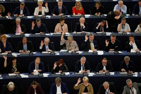 Các nước EU đang bỏ phiếu để tìm người đại diện của mình. (Nguồn: Al Jazeera)