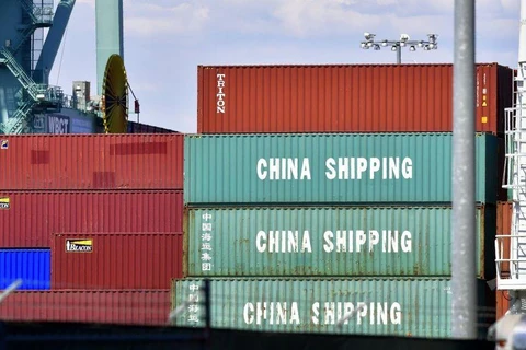 Hoạt động xuất khẩu và nhập khẩu của Trung Quốc vẫn đang giảm. (Nguồn: Bloomberg)