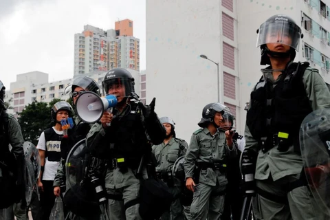 Lực lượng chức năng Hong Kong (Trung Quốc) đang giữ gìn trật tự an ninh. (Nguồn: Newshub)