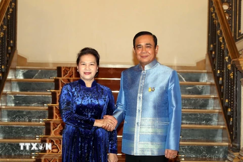Trong chương trình thăm chính thức Vương quốc Thái Lan, chiều 27/8/2019, tại Thủ đô Bangkok, Chủ tịch Quốc hội Nguyễn Thị Kim Ngân hội kiến Thủ tướng Thái Lan Prayut Chan-o-cha. (Ảnh: Trọng Đức/TTXVN)