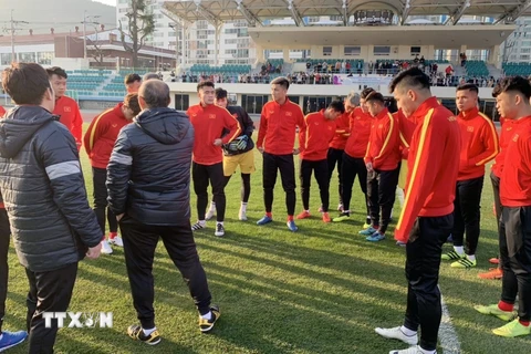 Đội U23 tập luyện tại miền Nam Hàn Quốc. (Ảnh: Mạnh Hùng/TTXVN)
