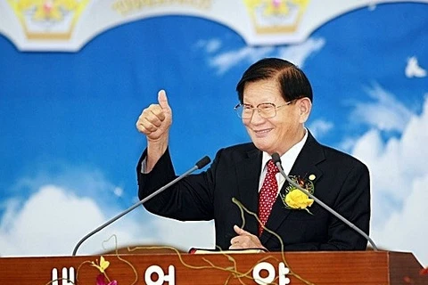 Ông Lee Man-hee, người sáng lập giáo phái Tân Thiên Địa ở Hàn Quốc. (Ảnh: PRI)