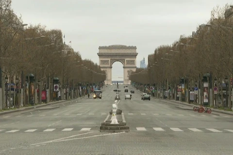 Việc hạn chế đi lại đã khiến chất lượng không khí ở Pháp cải thiện. (Ảnh: Newsau)