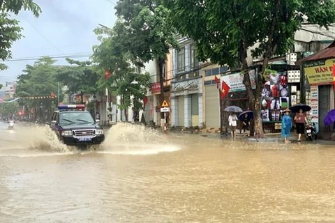 Tình trạng ngập úng xảy ra ở nhiều địa phương sau đợt mưa lũ đầu tháng 8 vừa qua. (Ảnh: Hữu Quyết/TTXVN)