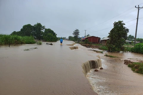 Mưa lũ tại Campuchia gây ngập lụt. (Ảnh: Cambodianess)