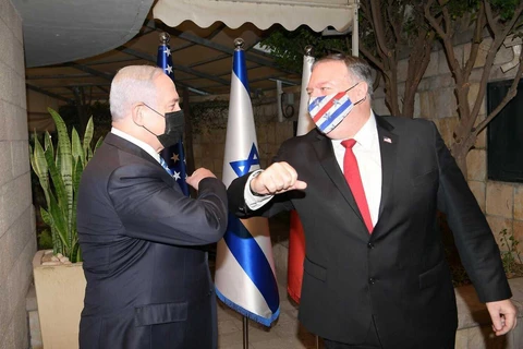 Ngoại trưởng Mỹ Mike Pompeo và Thủ tướng Israel Benjamin Netanyahu. (Ảnh: Times of Israel)