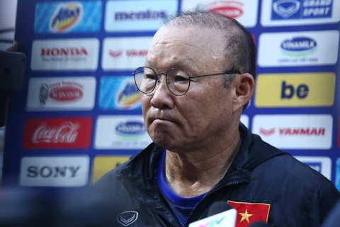 Huấn luyện viên Park Hang-seo phân tích rất kỹ về con người, lối chơi của tuyển Thái Lan. (Ảnh: Nguyên An/Vietnam+)