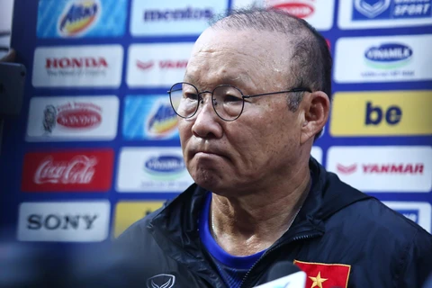 Huấn luyện viên Park Hang-seo lo lắng Đoàn Văn Hậu có thể không thể dự SEA Games 30. (Ảnh: Nguyên An)