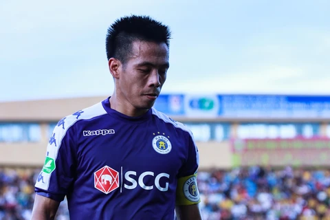 Tiền đạo Văn Quyết không giành danh hiệu Cầu thủ xuất sắc nhất V-League 2019 vì thi đấu không đủ số trận và đã phải nhận nhiều án phạt. (Ảnh: Nguyên An)