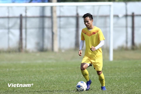 Tiền vệ Triệu Việt Hưng lần đầu tiên cảm nhận sự hồi hộp với công nghệ VAR trong trận đấu tại vòng chung kết U23 châu Á 2020. (Ảnh: Nguyên An/Vietnam+)