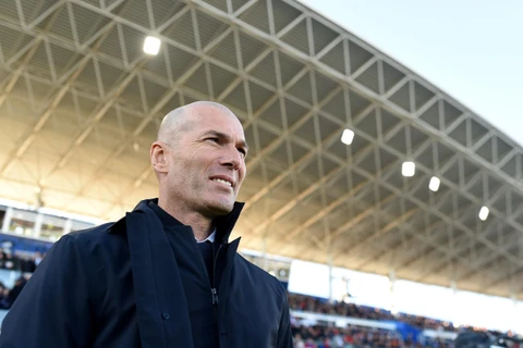 HLV Zidane thoả mãn sau chiến thắng của Real Madird trước đại kình địch Barcelona ngay trên sân nhà. (Ảnh: Getty Images)