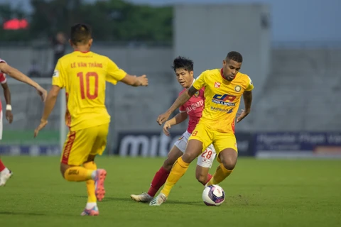 V-League: Thanh Hóa thắng tưng bừng, Quảng Ninh đánh bại Bình Dương