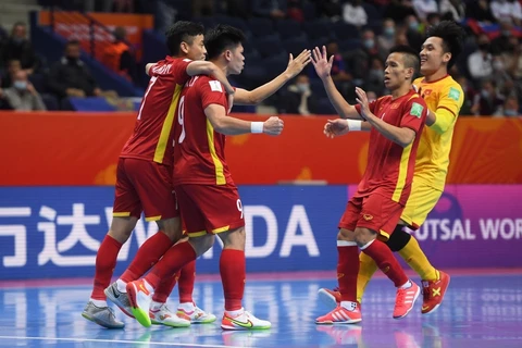 Đội tuyển futsal Việt Nam chỉ thua tối thiểu 2-3 Nga ở vòng 1/8 FIFA Futsal World Cup 2021 vừa diễn ra tối nay (22/9). (Ảnh: Getty Images) 