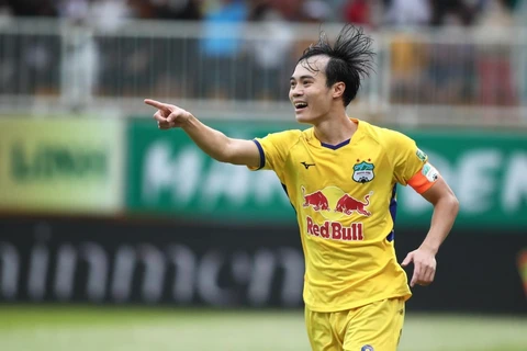 Văn Toàn ăn mừng bàn thắng đầu tiên ở V-League 2022. (Ảnh: HAGL) 