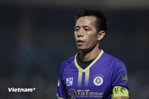 Tiền đạo Văn Quyết có cơ hội trở lại tuyển Việt Nam nhờ màn trình diễn tốt tại V-League. (Ảnh: PV/Vietnam+) 