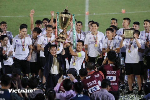 Chức vô địch V-League 2022 là thành công đầu tiên của con trai 'bầu Hiển' kể từ khi lãnh đạo Hà Nội FC. (Ảnh: PV/Vietnam+) 