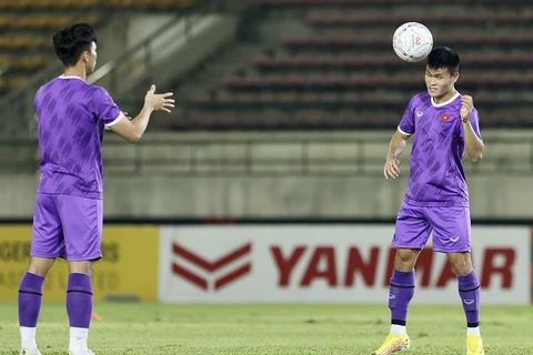 Tuyển Việt Nam hứng khởi tập buổi cuối trước ngày mở màn AFF Cup 2022