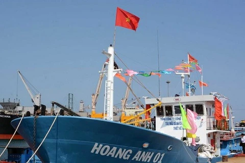 Ban hành hướng dẫn chính sách tín dụng cho ngư dân đóng tàu vỏ sắt