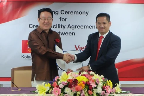 Hợp đồng tín dụng giữa VietinBank Lào và Tập đoàn KoLao được ký kết. (Nguồn: VietinBank)