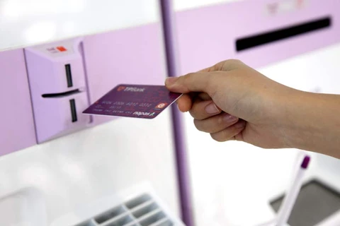 TPBank là ngân hàng đầu tiên phát hành thành công thẻ chip ATM và thẻ contactless. (Nguồn: TPBank)