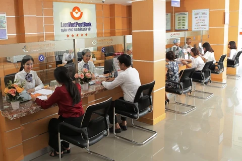 Giao dịch tại LienVietPostBank. (Nguồn: LienVietPostBank)