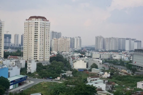 Lĩnh vực đất đai nói chung, bất động sản nói riêng luôn là vấn đề “nóng” tại Thành phố Hồ Chí Minh. Ảnh minh họa. (Nguồn: Trần Xuân Tình/TTXVN)