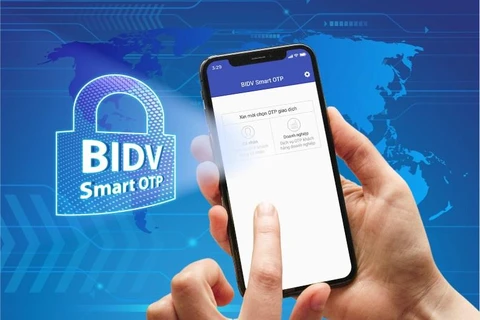 Phương thức xác thực giao dịch mới Smart OTP của BIDV. (Ảnh: CTV/Vietnam+)
