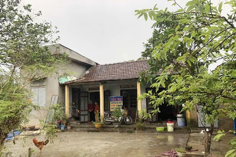 Căn nhà tránh lũ của bà Trương Thị Tình ở đội 2 Mai Xá, xã Gio Linh, huyện Gio Linh (Quảng Trị). (Ảnh: CTV/Vietnam+)