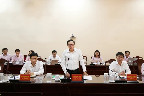Tổng Giám đốc Dương Quyết Thắng phát biểu tại buổi làm việc với Tỉnh ủy Bình Thuận. (Ảnh: Vietnam+)