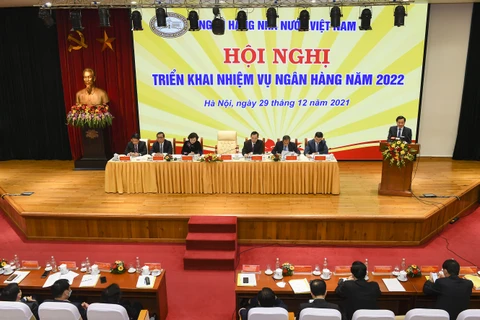 Phó Thủ tướng Lê Minh Khái phát biểu và chỉ đạo tại Hội nghị. (Ảnh: CTV/Vietnam+)