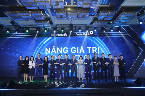 VietinBank và Manulife ra mắt và phát động kinh doanh theo thỏa thuận hợp tác độc quyền kéo dài 16 năm. (Ảnh: Vietnam+)