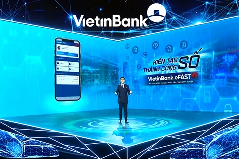 Lễ ra mắt VietinBank eFAST phiên bản mới trên các nền tảng số. (Ảnh: Vietnam+)