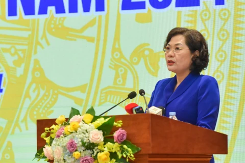 Thống đốc Ngân hàng Nhà nước Nguyễn Thị Hồng phát biểu tại hội nghị. (Ảnh: PV/Vietnam+)