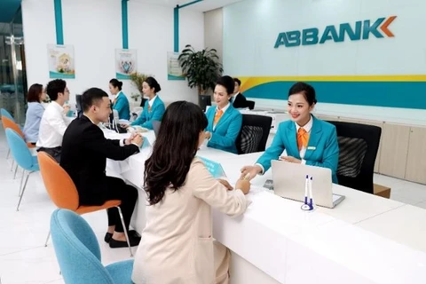 ABBANK là một ngân hàng thương mại cổ phần có bề dày lịch sử 31 năm và mạng lưới hoạt động 165 chi nhánh trên toàn quốc. (Ảnh: Vietnam+)