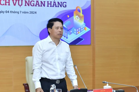 Phó Thống đốc Ngân hàng Nhà nước Phạm Tiến Dũng chia sẻ tại hội thảo. (Ảnh: Vietnam+)
