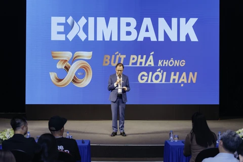 Ông Nguyễn Hồ Hoàng Vũ - Phó Tổng Giám Đốc Eximbank – phát biểu tại buổi họp báo công bố HOZO 2024. (Ảnh: Vietnam+)