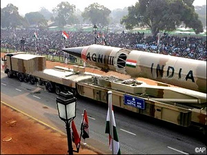 Tên lửa Agni III của Ấn Độ (Ảnh: AP)