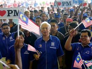 Bầu cử Malaysia: Liên minh BN cầm quyền thắng cử