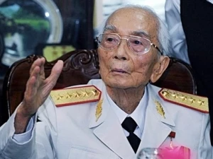 GS Vũ Khiêu kể chuyện Đại tướng Võ Nguyên Giáp