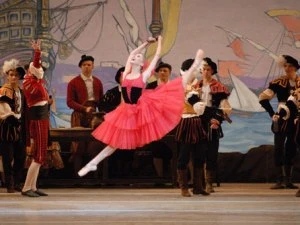 Vở ballet Don Quixote được đoàn ballet Kirov biểu diễn tại nhà hát Mariisnky (St. Petersburg, Nga) năm 2003 (Ảnh tư liệu) 