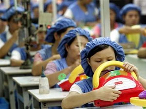 Sản xuất hàng xuất khẩu tại Trung Quốc. (Nguồn: icis.com)