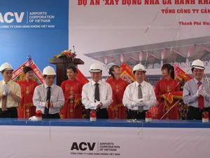 Khởi công nhà ga hành khách-Cảng Hàng không Vinh. (Ảnh: Nguyễn Văn Nhật/Vietnam+) 
