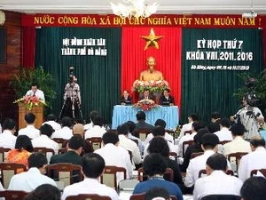 Kỳ họp thứ 7 Hội đồng Nhân dân thành phố Đà Nẵng. (Ảnh: Trần Lê Lâm/TTXVN)